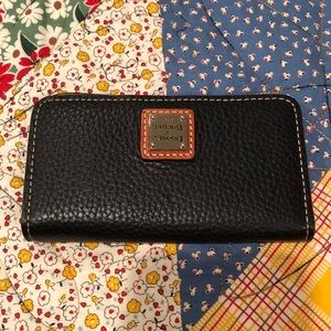 Small wallet type case Dooney cute excellent shape